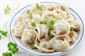 怎么煮餃子才能讓餡熟透，又不會煮破皮？